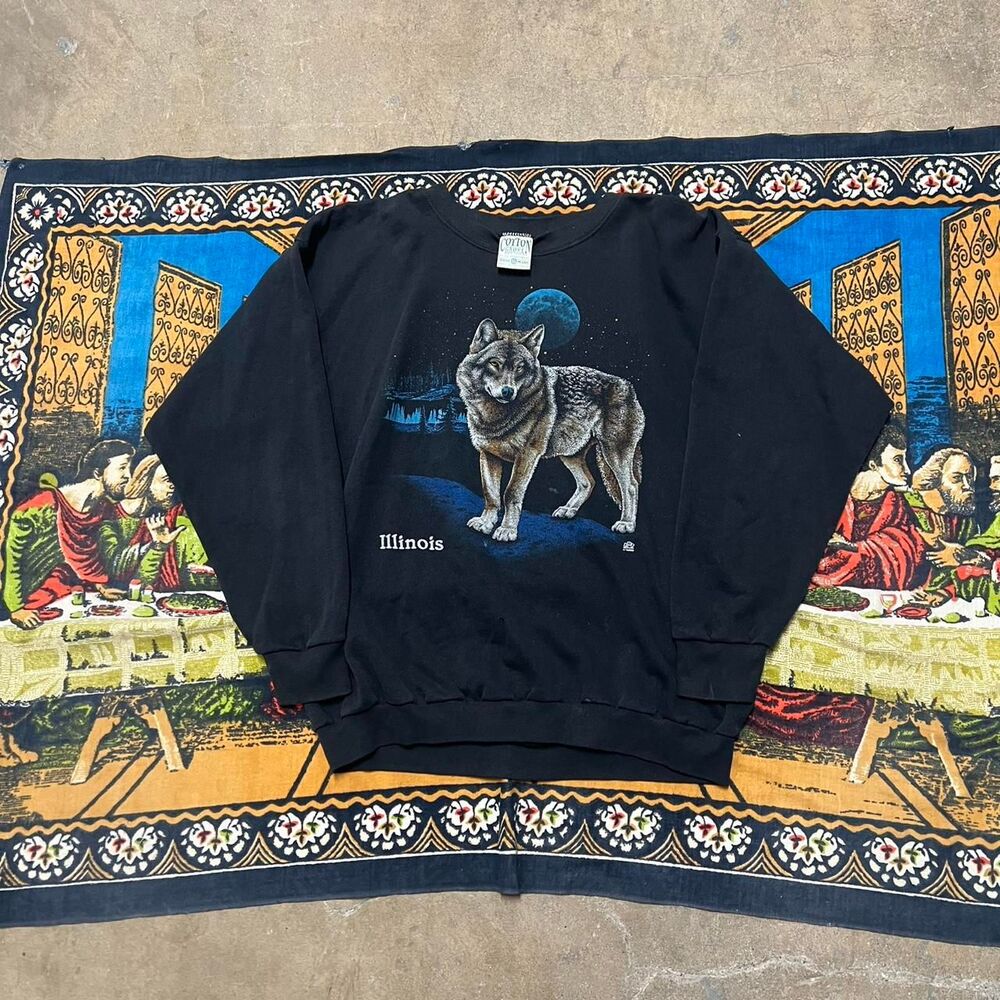 Black Nature Wolf Crewneck Sweatshirt Art Unlimited Planets Faded Made in USA